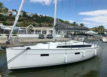 Rent a sailboat in Real Club Náutico de Valencia - Bavaria 37 Cruiser