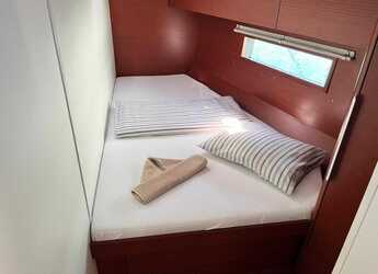 Rent a sailboat in Marina Baotić - Hanse 460