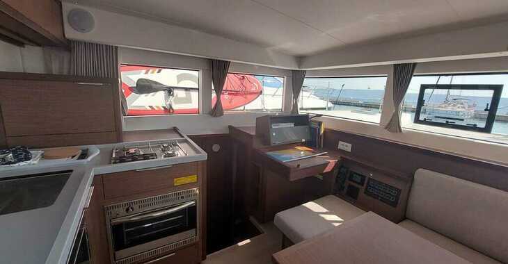 Rent a catamaran in Marina Baotić - Lagoon 40 - 4 + 1 cab.