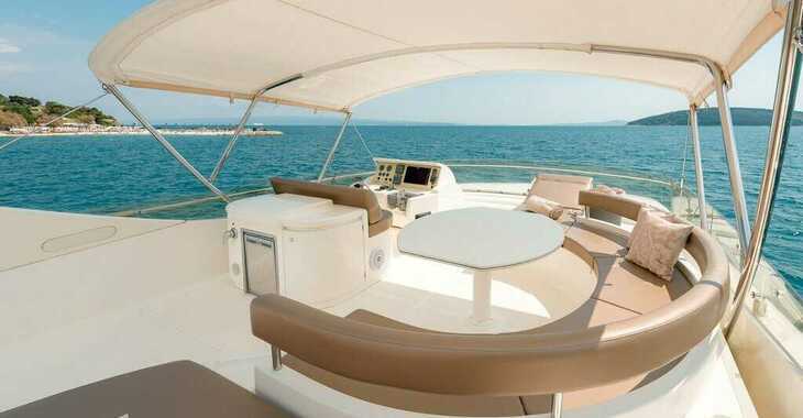 Chartern Sie yacht in ACI Marina Split - Ferretti Yachts 730