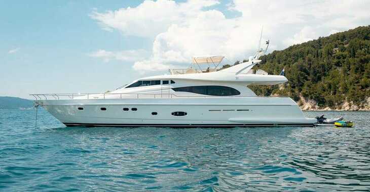 Louer yacht à Split (ACI Marina) - Ferretti Yachts 730