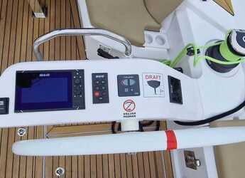 Alquilar velero en Zadar Marina - Elan E6