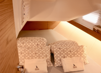 Alquilar velero en Zadar Marina - Elan Impression 40