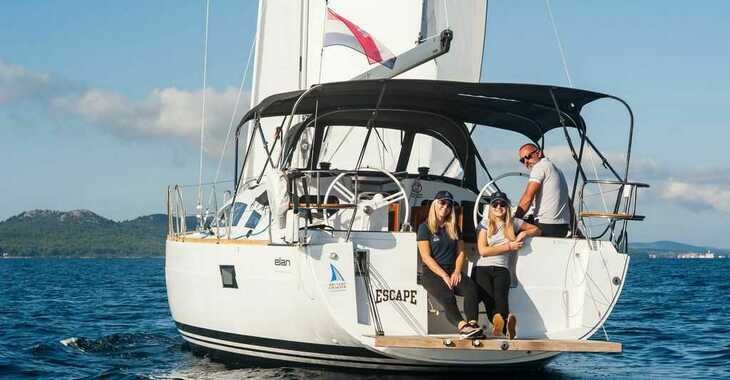 Rent a sailboat in Marina Tankerkomerc - Elan Impression 45.1