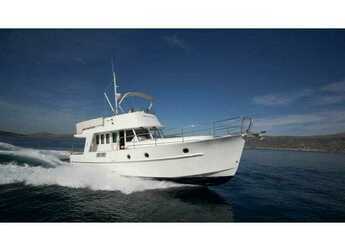 Rent a yacht in Marina Tankerkomerc - Swift Trawler 42
