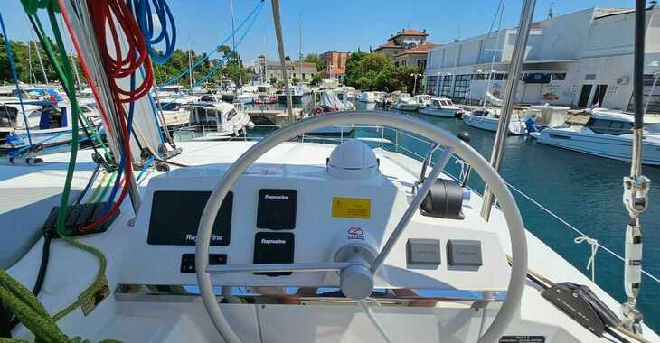 Rent a catamaran in Marina Tankerkomerc - Bali 4.2 - 4 + 1 cab.