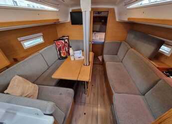 Alquilar velero en Zadar Marina - Elan E4