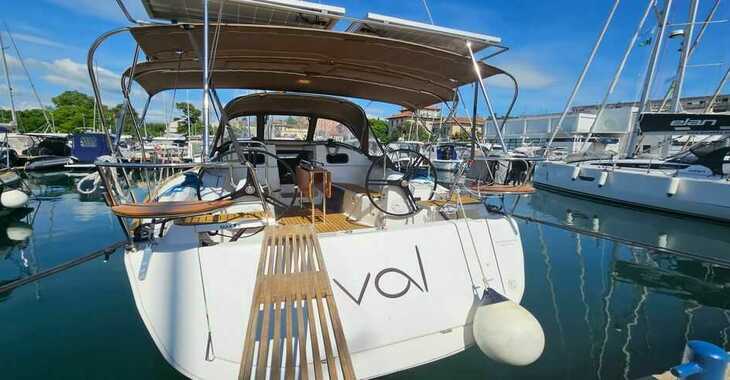 Chartern Sie segelboot in Zadar Marina - Elan Impression 40