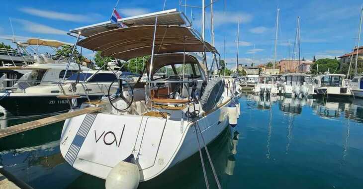 Chartern Sie segelboot in Zadar Marina - Elan Impression 40