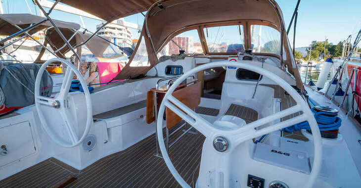 Rent a sailboat in Marina Kornati - Elan Impression 40