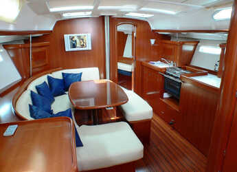 Rent a sailboat in Flisvos  Marina - Oceanis Clipper 423 - 3 cab.