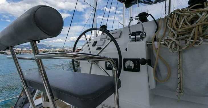 Rent a catamaran in Sportska lučica Zenta - Lagoon 400 S2 - 4 + 2 cab.