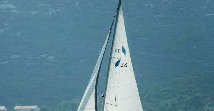 Chartern Sie segelboot in Marina Kornati - Bavaria Cruiser 36