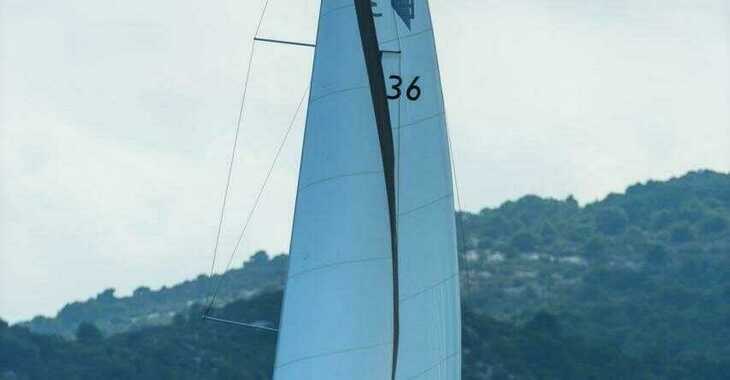 Rent a sailboat in Marina Kornati - Bavaria Cruiser 36