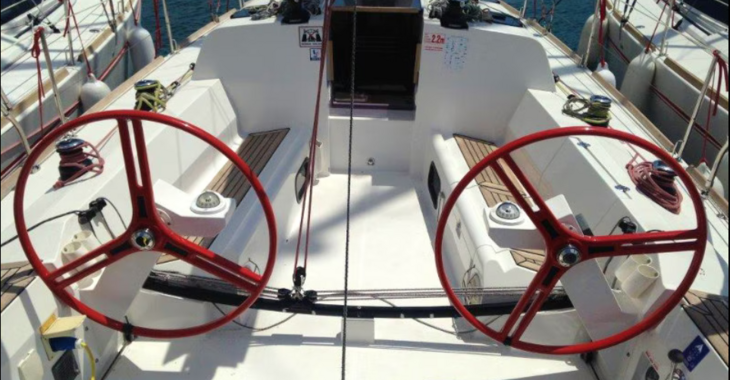Rent a sailboat in Kornati Marina - Elan 350 Performance - 3 cab.