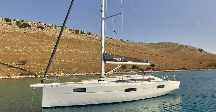 Rent a sailboat in Marina Kornati - Elan Impression 43
