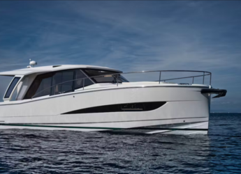 Rent a yacht in Marina Kornati - Greenline 39