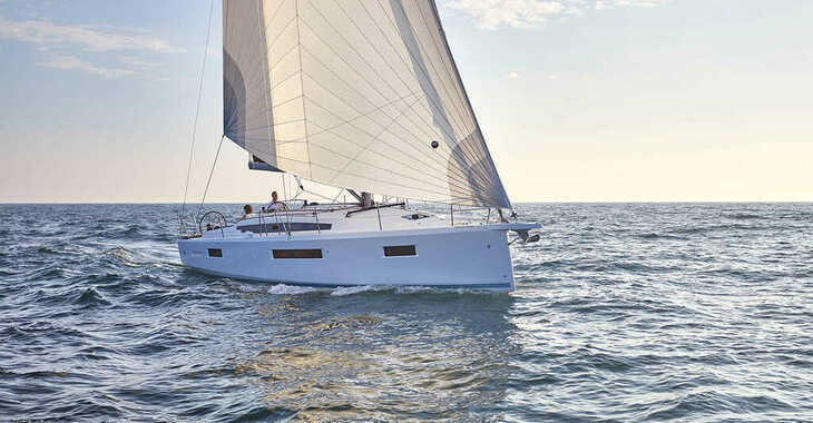 Rent a sailboat in Kornati Marina - Sun Odyssey 410 - 3 cab.