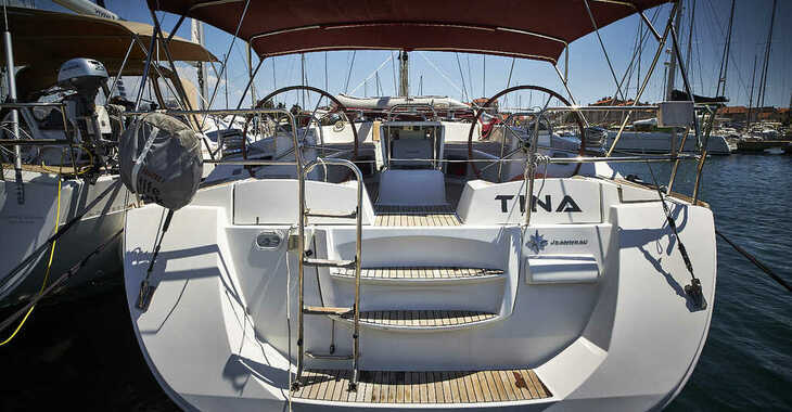 Rent a sailboat in Marina Kornati - Jeanneau 53 - 5 + 1 cab.
