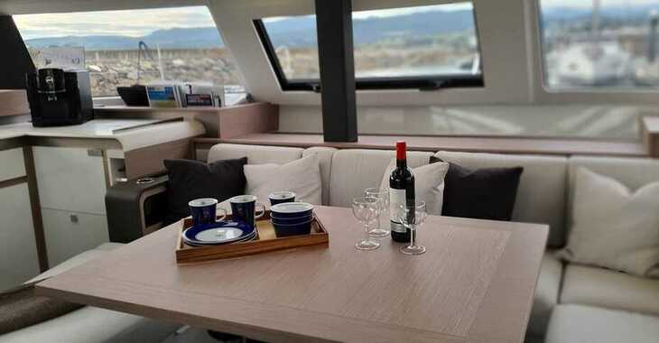 Rent a catamaran in Marina Tankerkomerc - Fountaine Pajot Elba 45 - 5 cab.