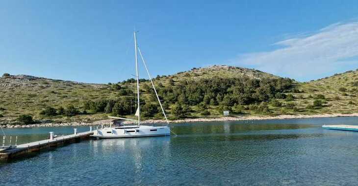 Rent a sailboat in Trogir (ACI marina) - Sun Odyssey 440