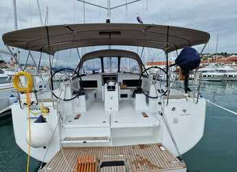 Rent a sailboat in Trogir ACI Marina - Sun Odyssey 440