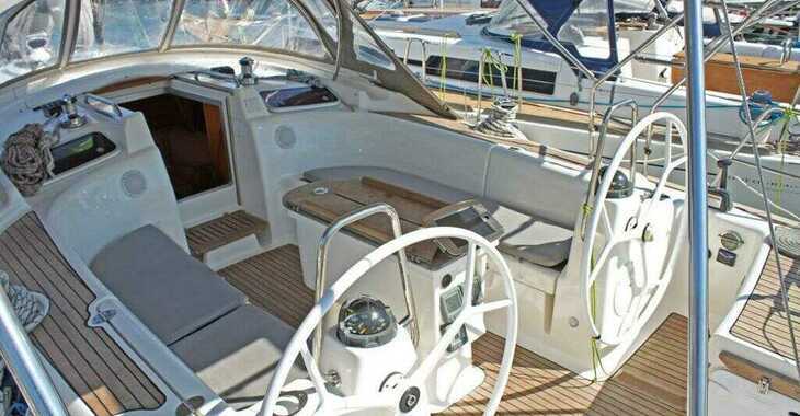 Rent a sailboat in Lavrion Marina - Bavaria 46 Cruiser