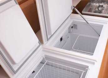 Louer voilier à Lavrion Marina - Sun Odyssey 479 - 4 cab.