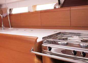 Louer voilier à Lavrion Marina - Sun Odyssey 479 - 4 cab.