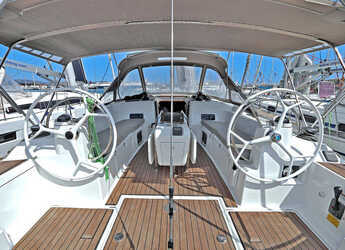 Louer voilier à Lavrion Marina - Sun Odyssey 479 - 4 cab.