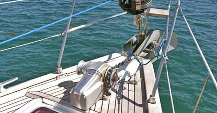 Rent a sailboat in Lavrion Marina - Bavaria 50 Cruiser