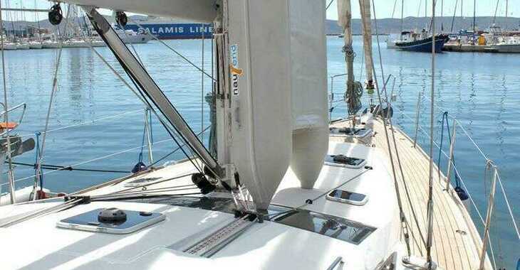 Rent a sailboat in Lavrion Marina - Jeanneau 53 - 6 cab.