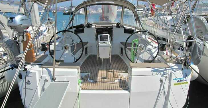 Chartern Sie segelboot in Lavrion Marina - Sun Odyssey 449