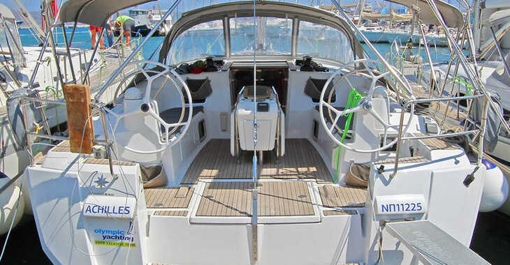 Rent a sailboat in Lavrion Marina - Sun Odyssey 509 - 5 cab.