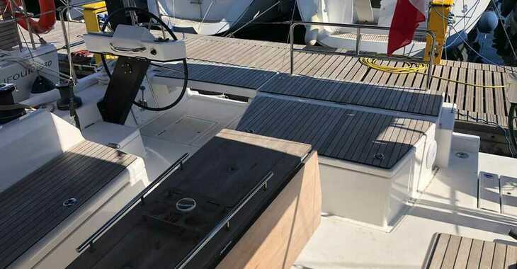 Rent a sailboat in Marina di Palermo La Cala - Dufour 470 Grand Large 