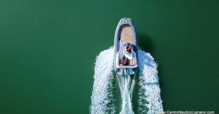 Louer bateau à moteur à ACI Jezera - Salpa Soleil 18