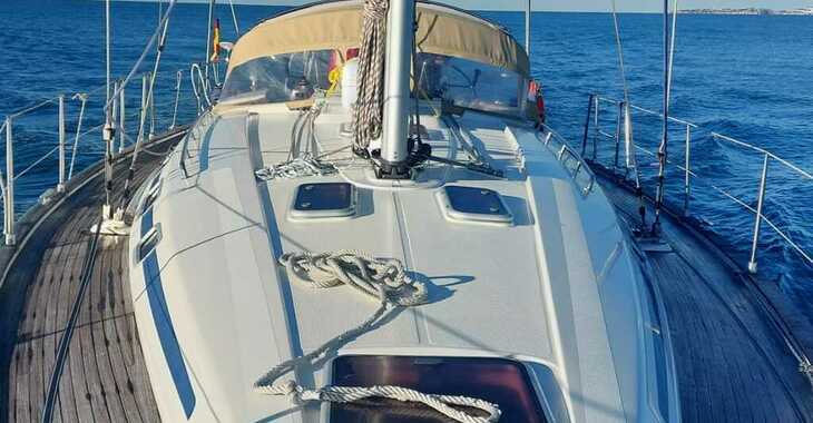 Rent a sailboat in Playa Talamanca - Bavaria 44