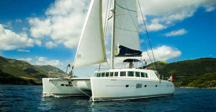 Rent a catamaran in Marina Paleros - Lagoon 500 - 4 cab.
