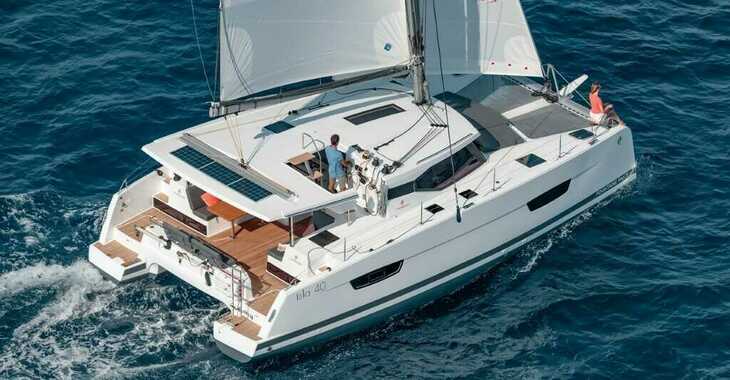 Rent a catamaran in Marina Paleros - Fountaine Pajot Isla 40 - 4 + 1 cab.