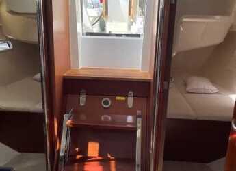 Rent a sailboat in D-Marin Marina Lefkas - Hanse 388