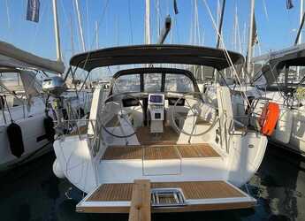 Rent a sailboat in D-Marin Marina Lefkas - Hanse 388