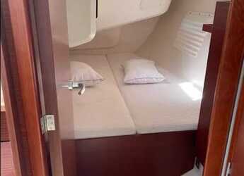 Rent a sailboat in D-Marin Marina Lefkas - Hanse 388