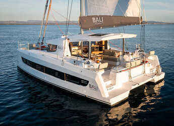 Noleggiare catamaran in Naviera Balear - Bali Catsmart - 4 cab.
