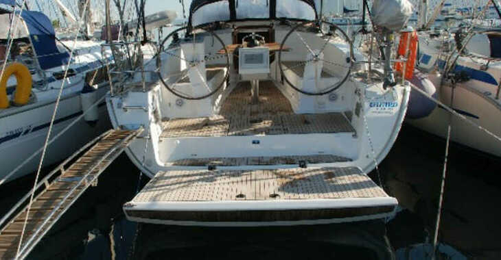 Rent a sailboat in Marina Paleros - Bavaria Cruiser 41