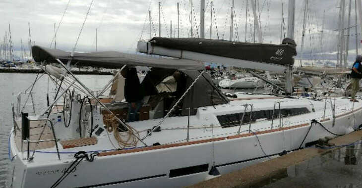 Rent a sailboat in Marina Paleros - Dufour 460 Grand Large