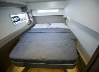 Alquilar catamarán en Kavala - Marina Perigialiou - Bali 4.2