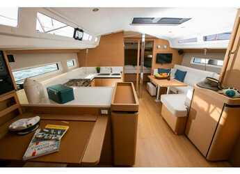 Rent a sailboat in Kavala - Marina Perigialiou - Sun Odyssey 440