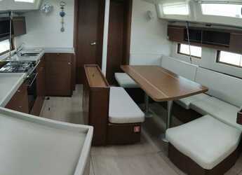 Rent a sailboat in Kavala - Marina Perigialiou - Beneteau Oceanis 46.1 4cabins/4toilets version