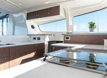 Rent a catamaran in Kavala - Marina Perigialiou - Bali 4.2