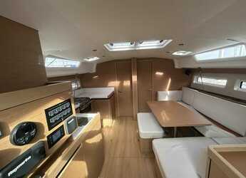 Rent a sailboat in Kavala - Marina Perigialiou - Sun Odyssey 490